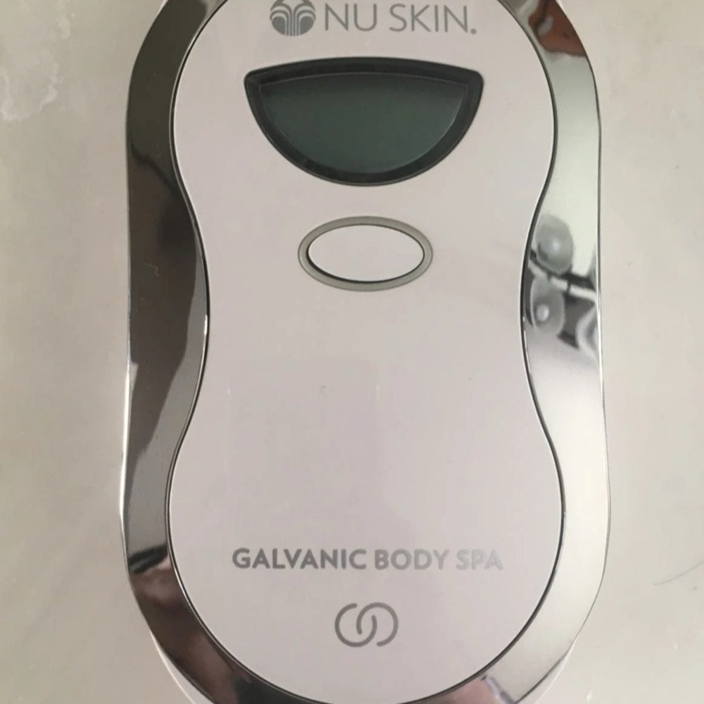Nu Skin Galvanic Body Spa Device